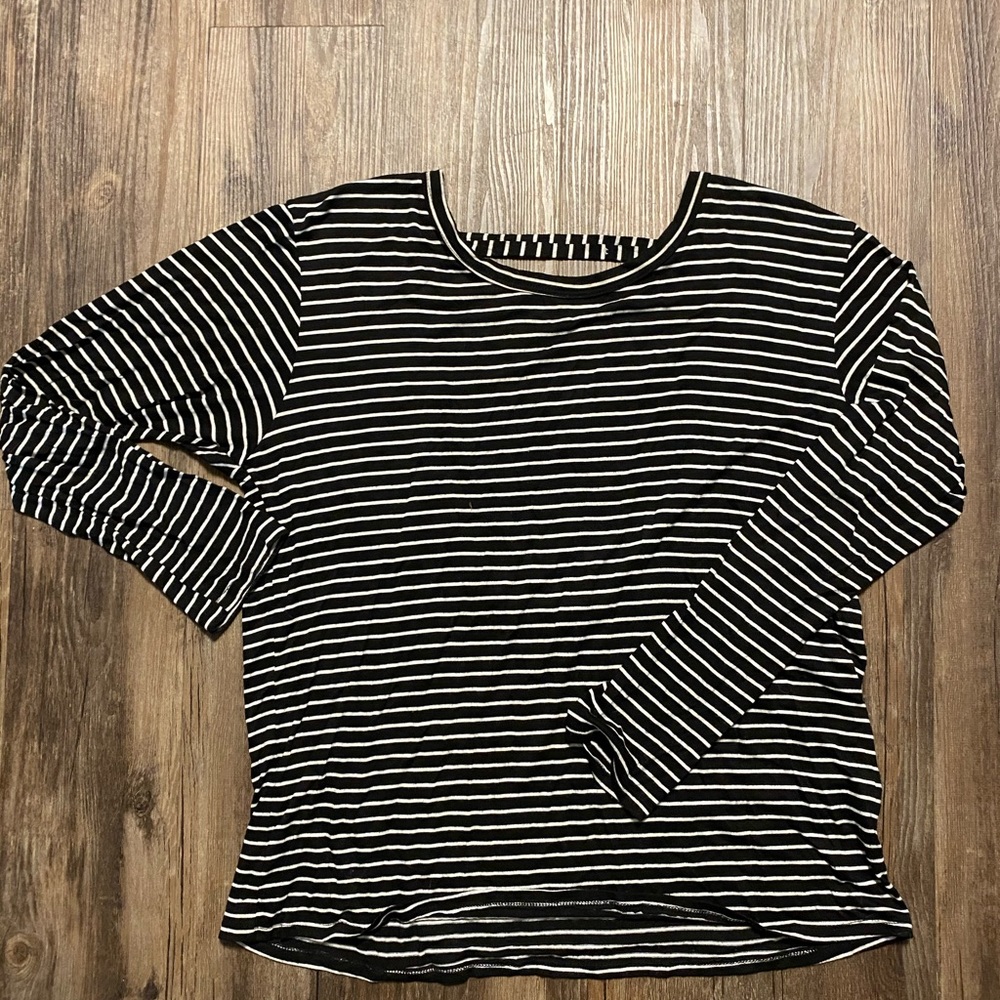 Long sleeve top